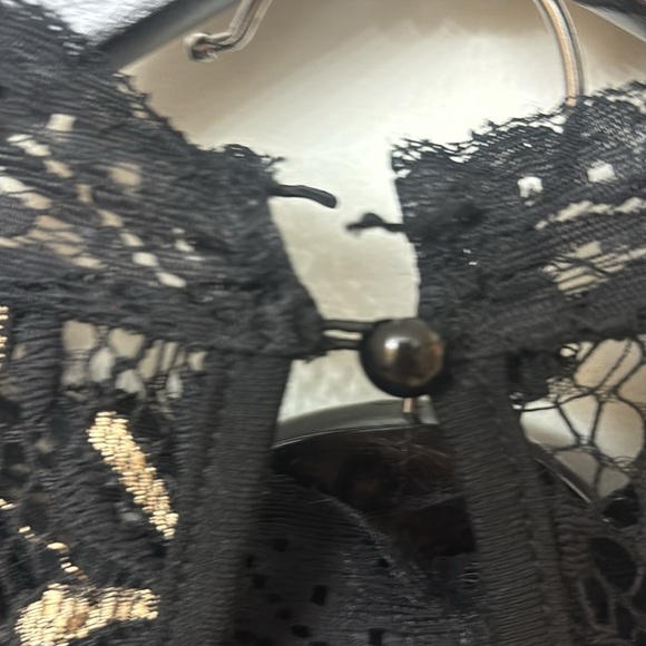 Black and gold funky mini dress - Picture 3 of 3